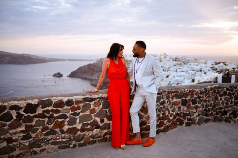 Read more about the article Next-Day Photoshoot in Santorini: Because Your Wedding Glow Does Not Clock Out at Midnight