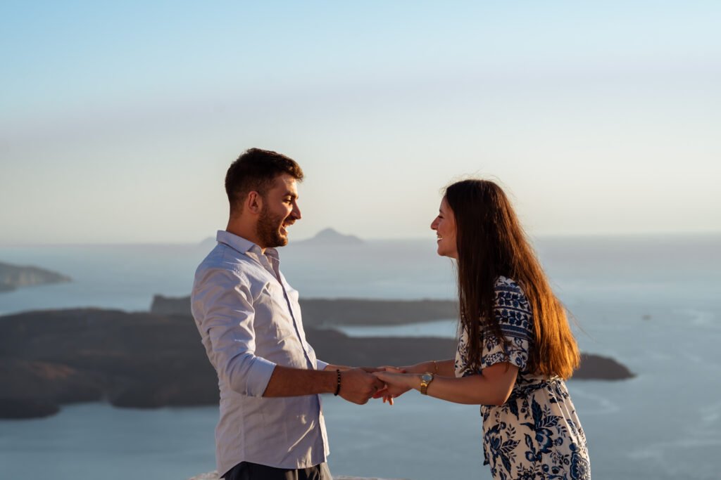 Read more about the article Santorini Last Minute Photoshoot: Because Spontaneous Does Not Have to Mean Chaotic